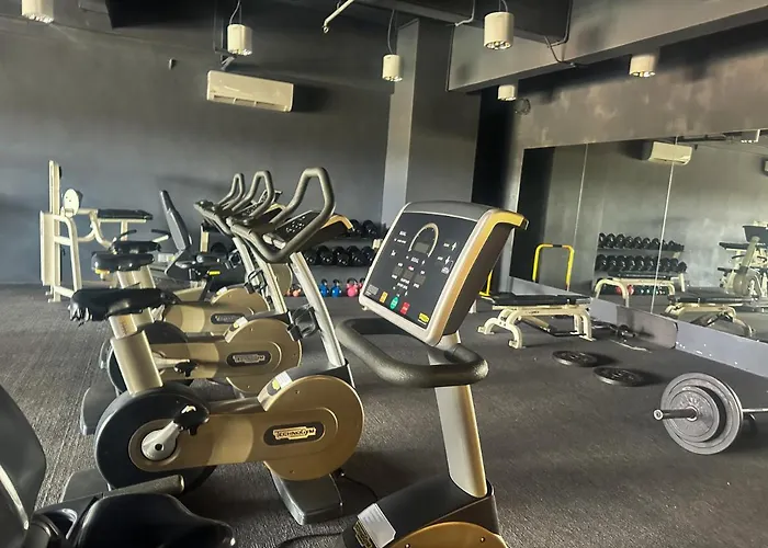 Itcc Manhattan Suites By Lavish