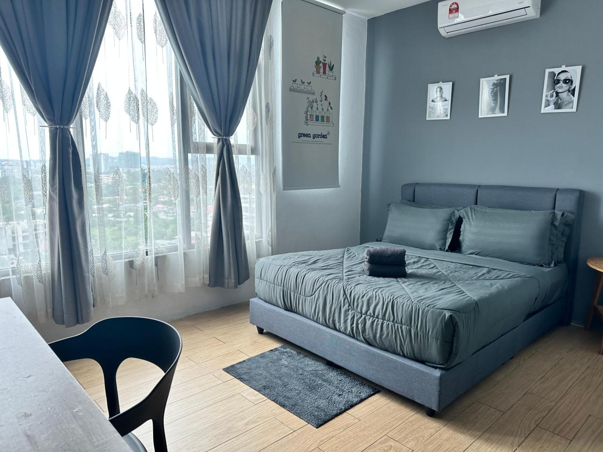 Itcc Manhattan By Lavish * Kota Kinabalu